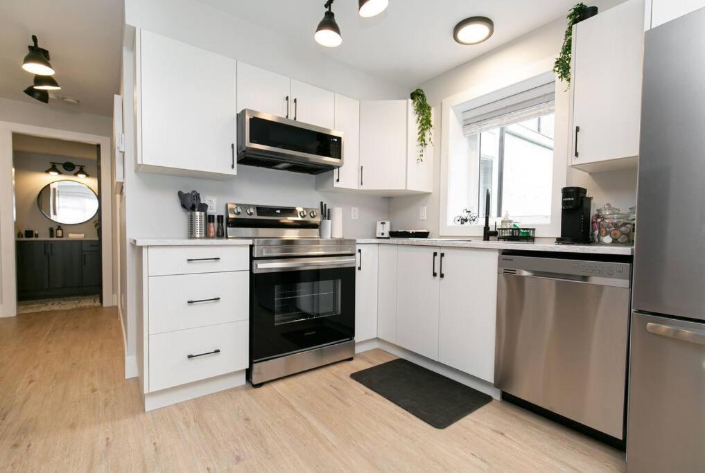 Stylish 1 Bedroom With Access Appartement *
